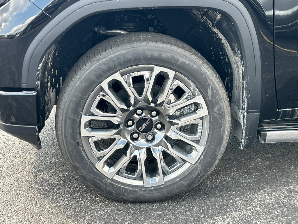 New 2026 GMC Sierra 1500 Denali Ultimate AWD/4WD image 13