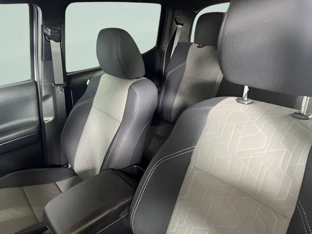 Used 2020 Toyota Tacoma TRD Off-Road image 27