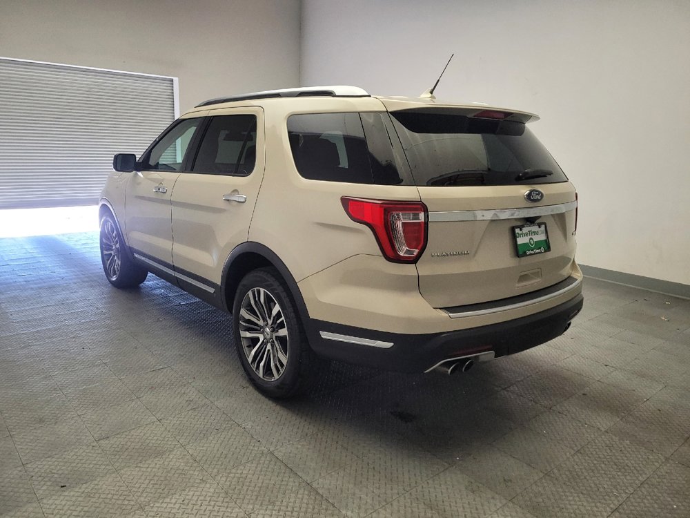 Used 2018 Ford Explorer Platinum image 5