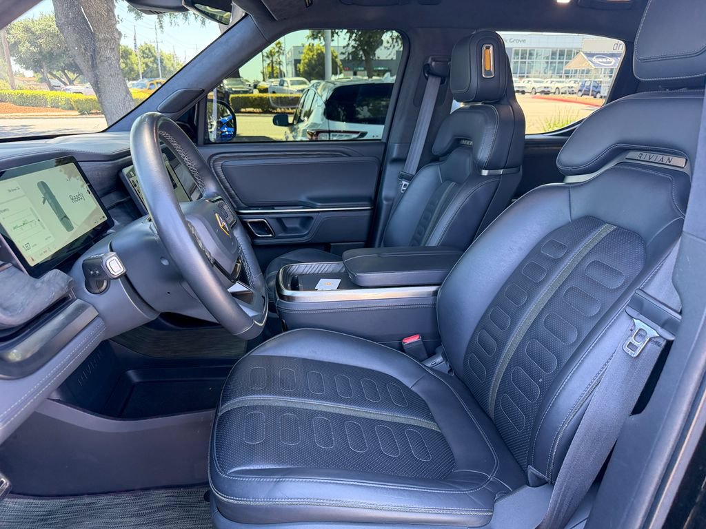 Used 2023 Rivian R1T Adventure AWD/4WD image 11