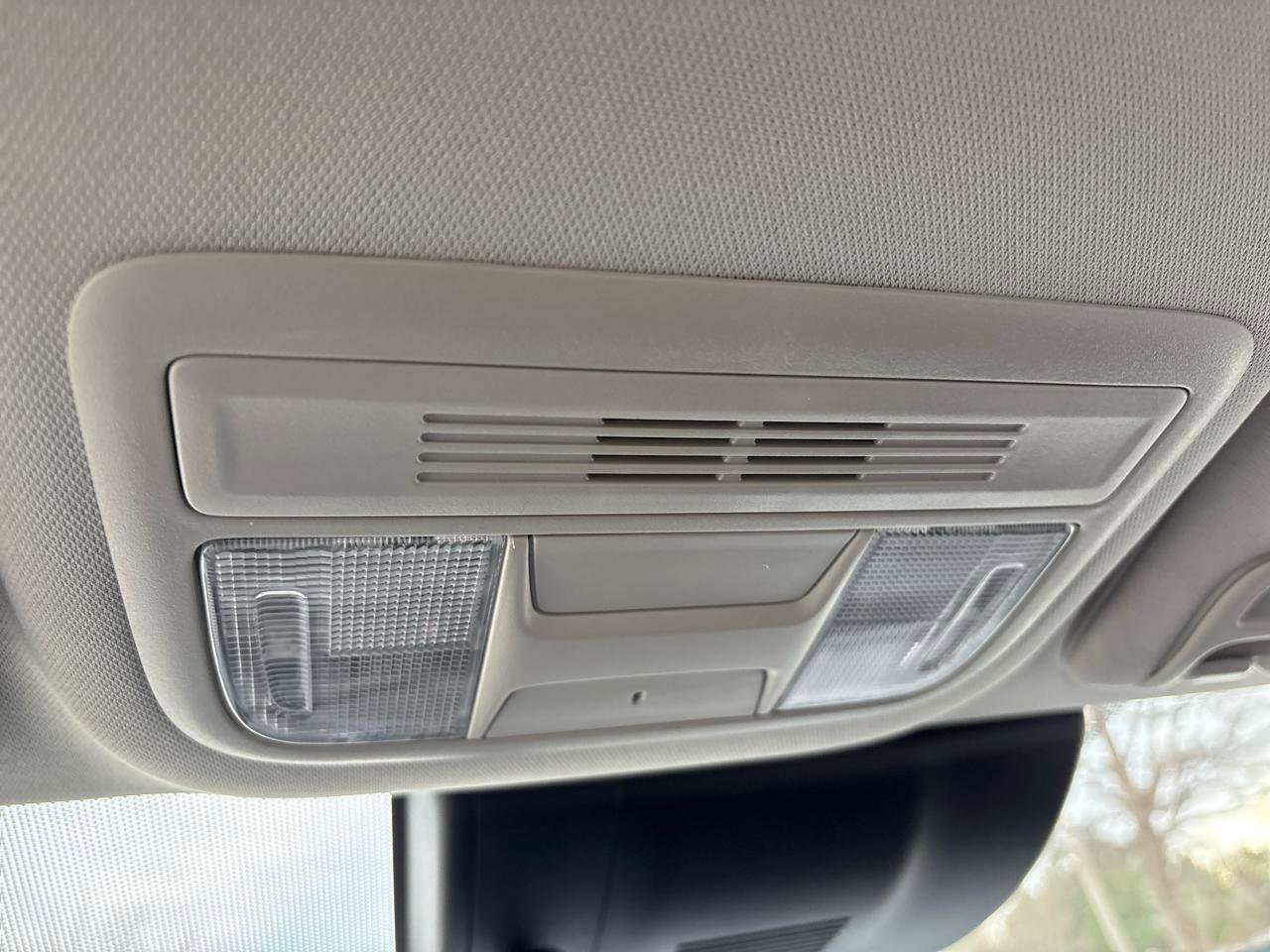 Used 2020 Honda Insight EX image 35