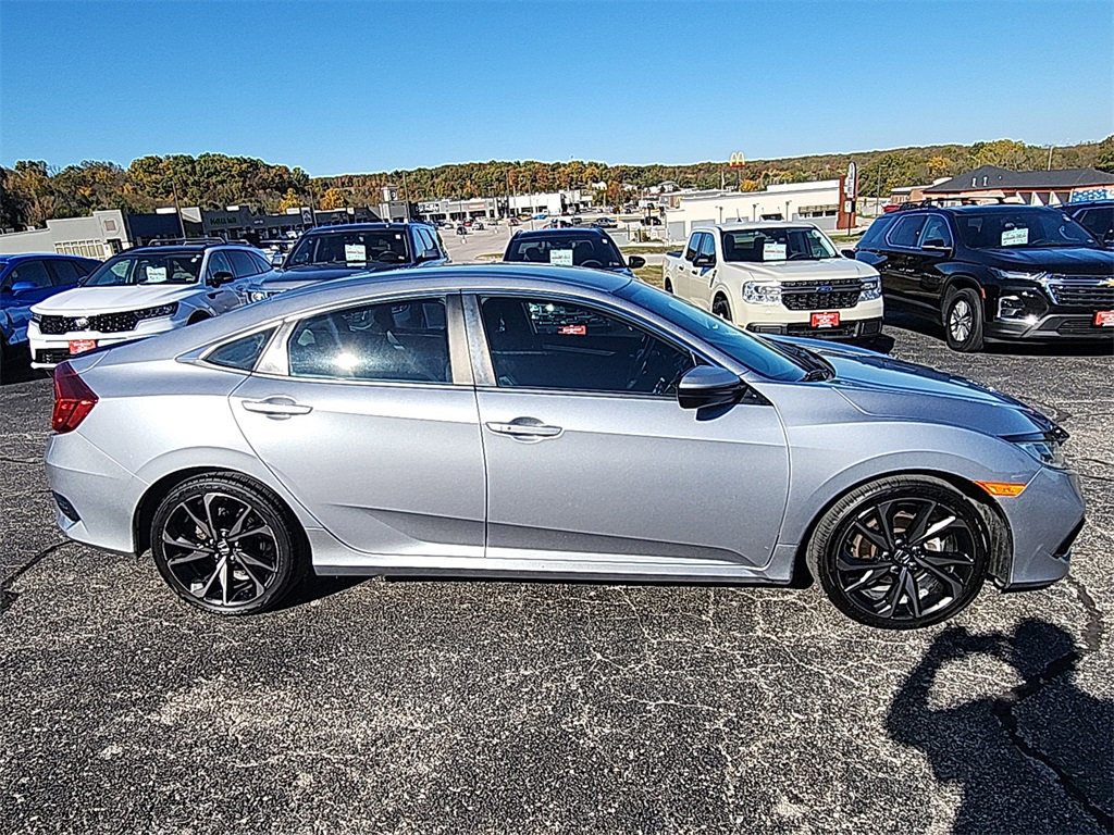 Used 2019 Honda Civic Sport image 9