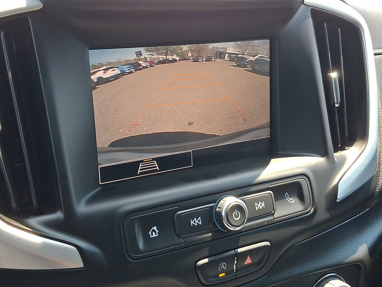 Used 2023 GMC Terrain SLE w/ Driver Convenience Package FWD image 20