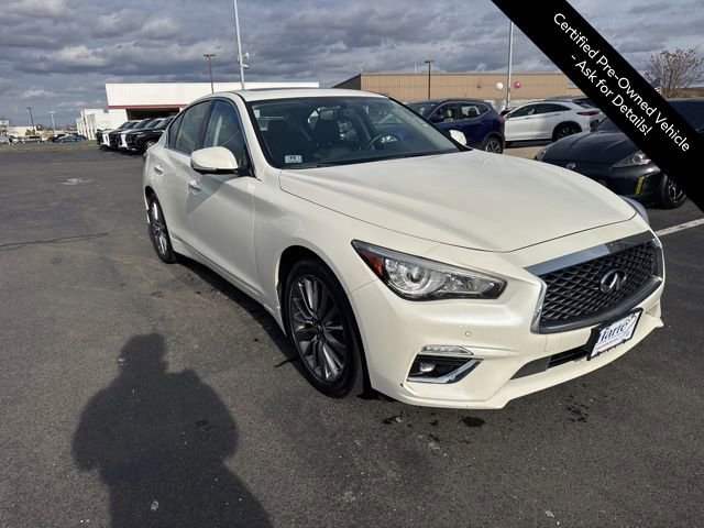 Certified 2022 INFINITI Q50 Luxe w/ Cargo Package image 3