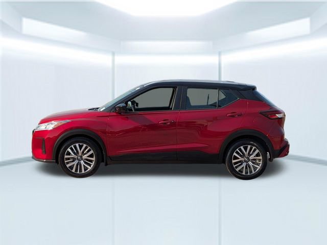 Used 2023 Nissan Kicks SV FWD image 2