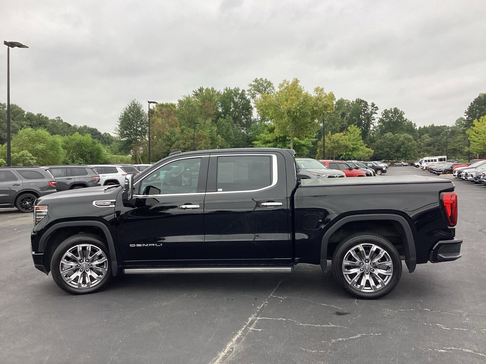 Used 2024 GMC Sierra 1500 Denali w/ Denali Reserve Package image 6