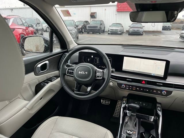 Certified 2025 Kia Sorento SX image 43