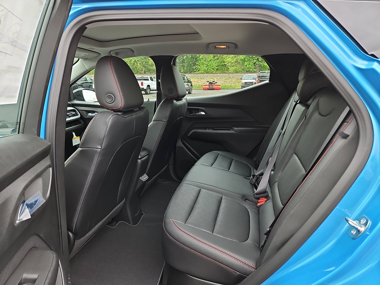 New 2027 Chevrolet Bolt RS FWD image 5