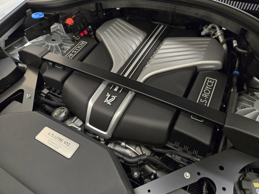 New 2026 Rolls-Royce Cullinan image 30