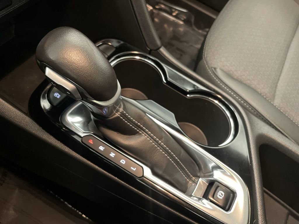 Used 2023 Buick Encore GX Select w/ Experience Buick Package image 9