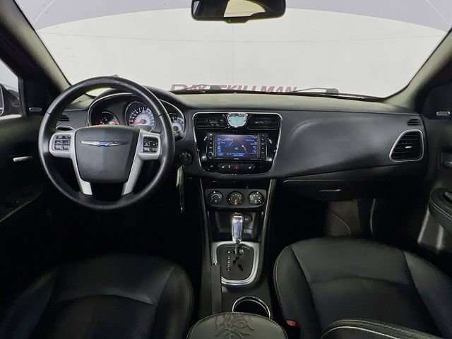Used 2011 Chrysler 200 Limited image 21