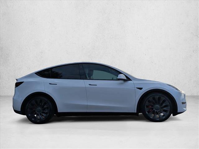 Used 2021 Tesla Model Y Performance image 4