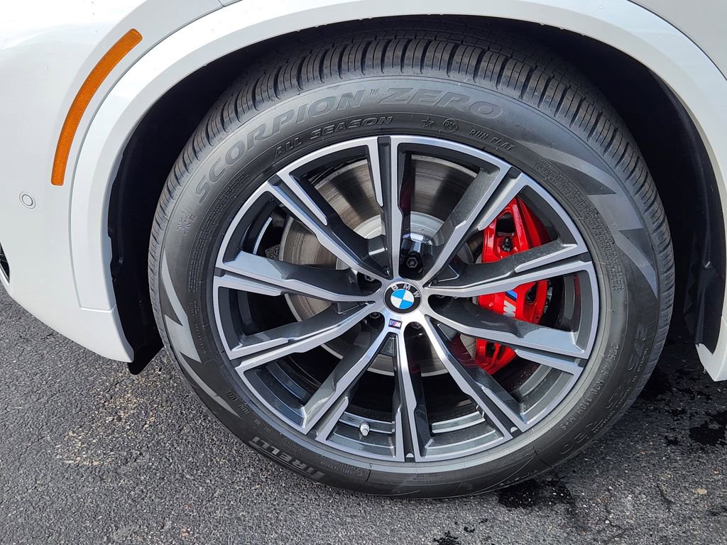 New 2026 BMW X5 xDrive50e AWD/4WD image 7