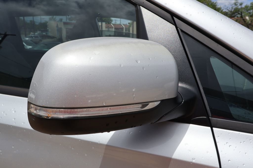 Used 2016 Kia Sedona L FWD image 10