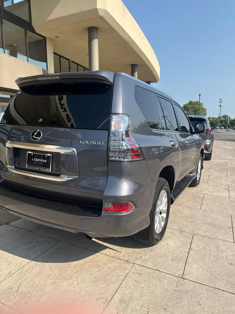 Certified 2023 Lexus GX 460 Premium AWD/4WD image 3