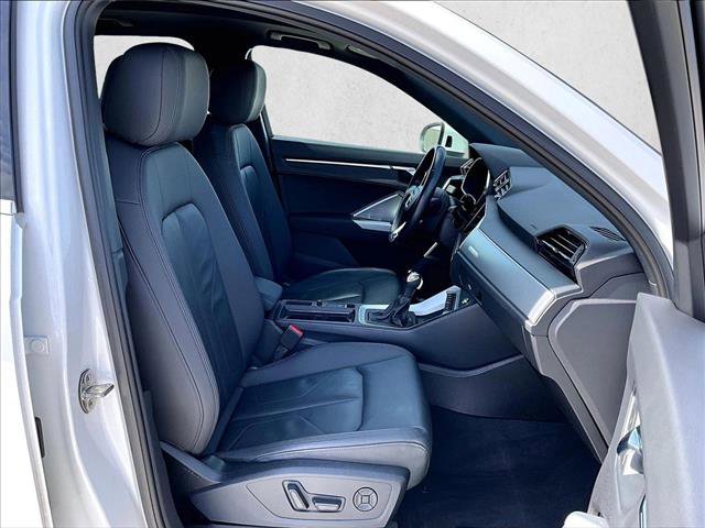 Used 2020 Audi Q3 2.0T Prestige w/ Prestige Package image 9