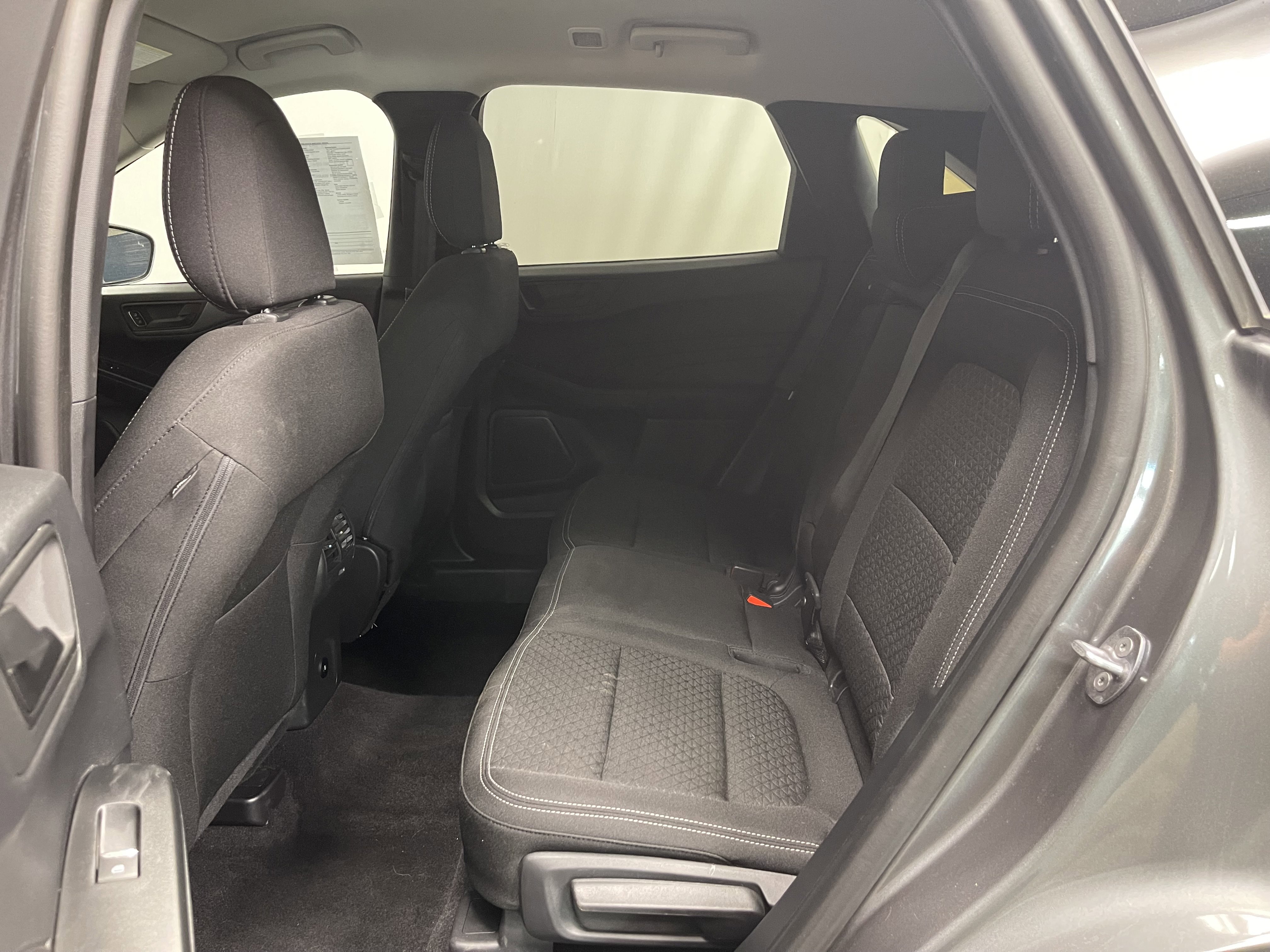 Used 2025 Ford Escape Active image 17