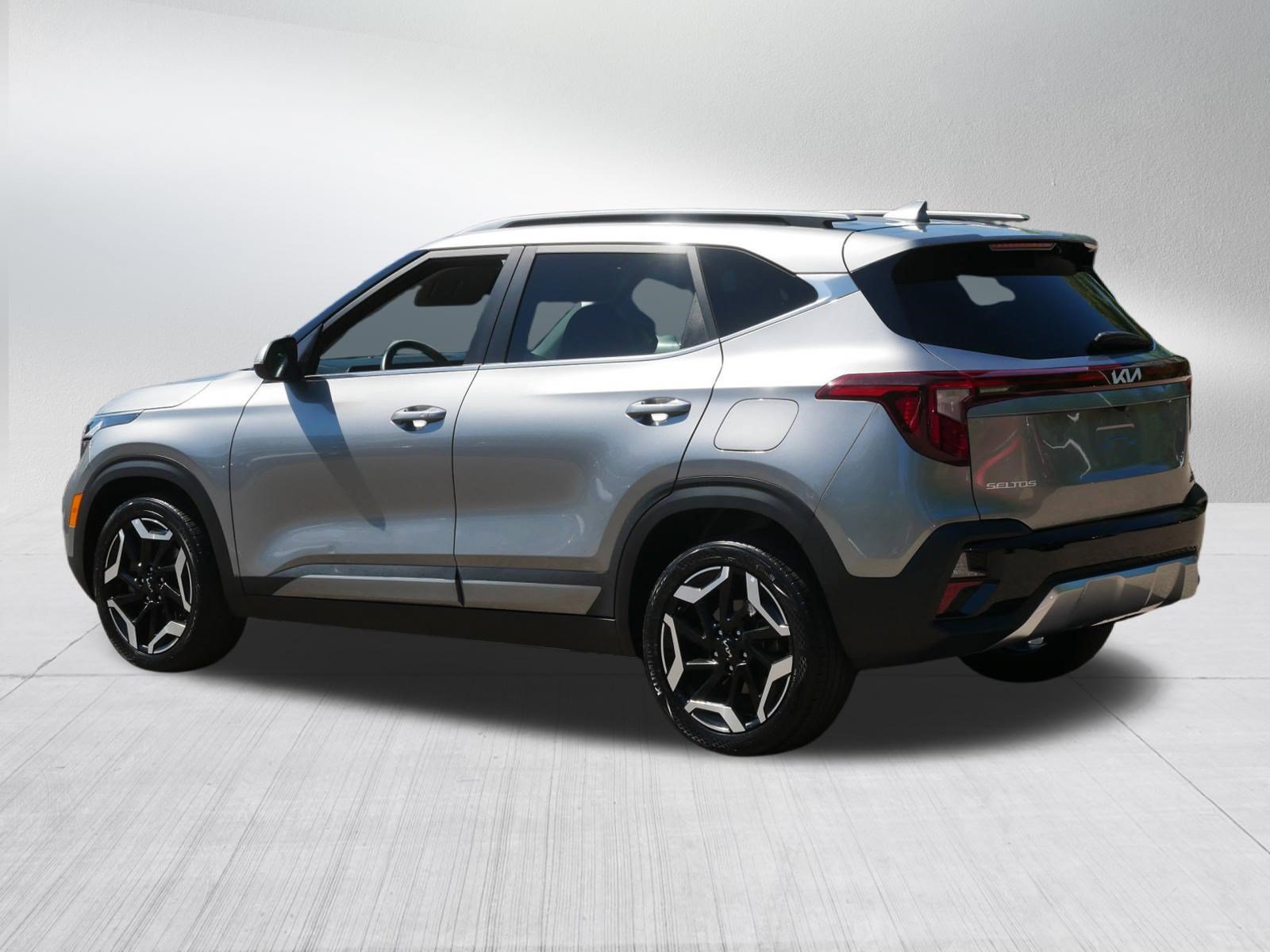 Certified 2024 Kia Seltos SX w/ SX Sunroof Package AWD/4WD image 5