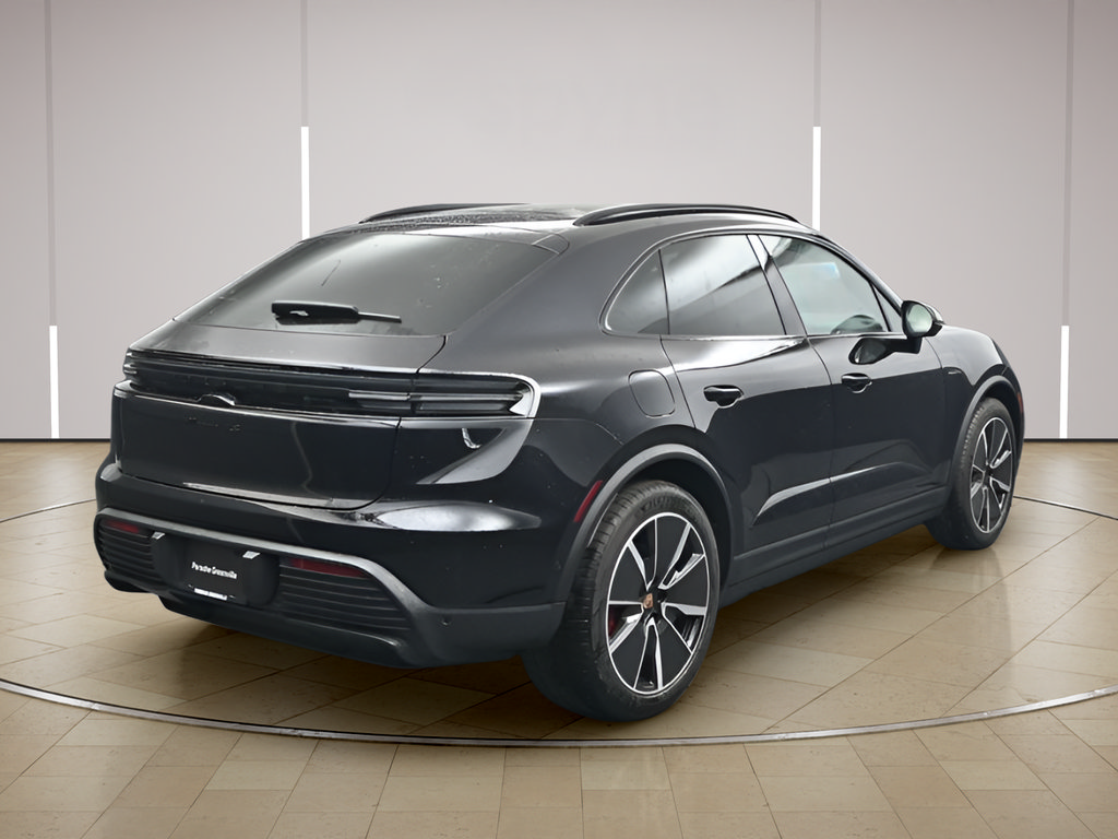 New 2025 Porsche Macan 4S Electric AWD/4WD image 25