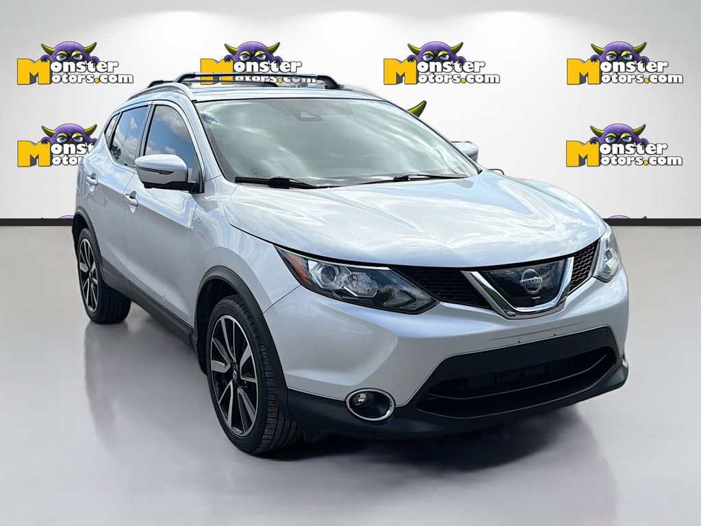 Used 2017 Nissan Rogue Sport SL w/ SL Premium Package image 3