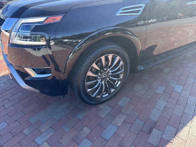 Used 2022 Nissan Armada Platinum w/ Captain's Chairs Package RWD image 10