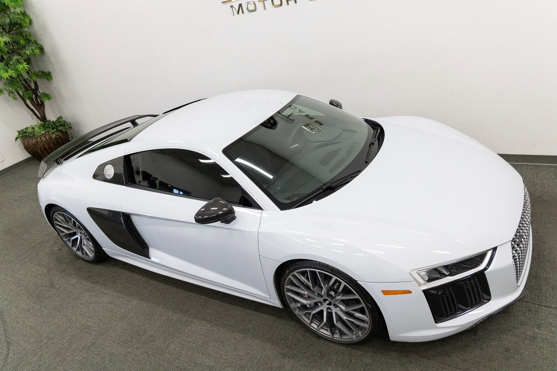 Used 2017 Audi R8 V10 plus AWD/4WD image 22