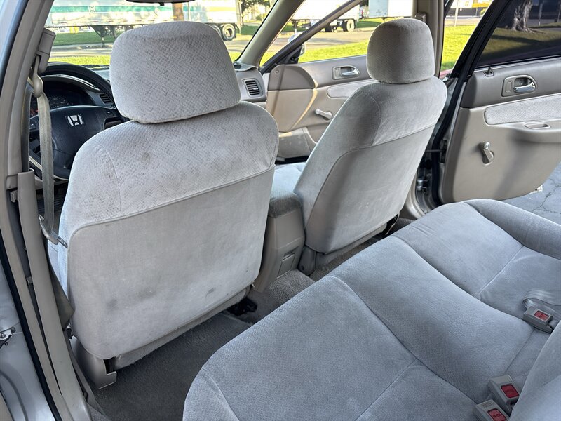 Used 1996 Honda Accord VP image 29