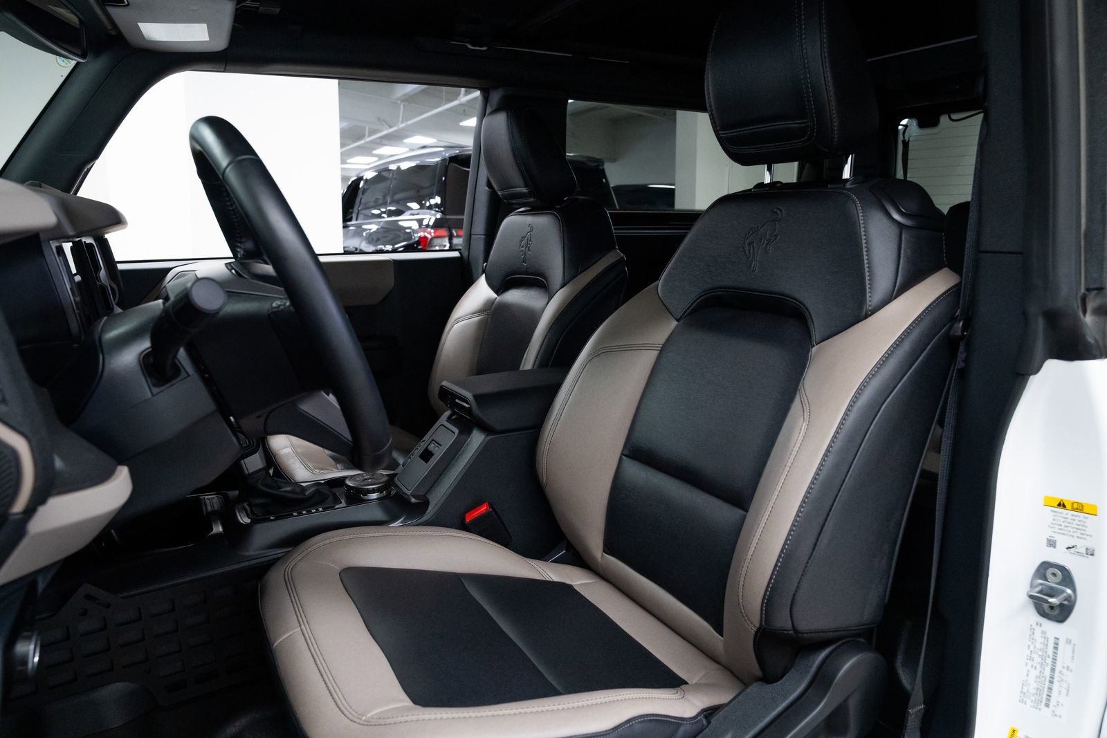 Used 2024 Ford Bronco Big Bend image 16