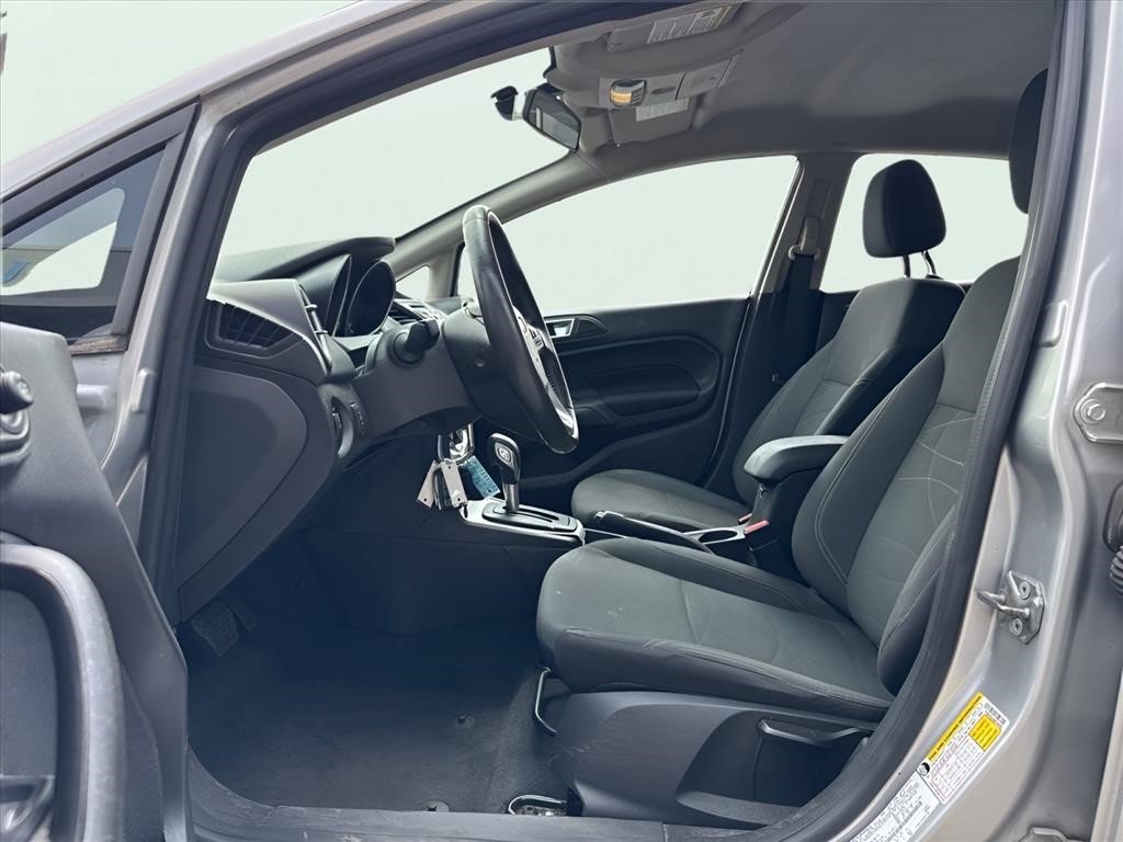 Used 2016 Ford Fiesta SE FWD image 7