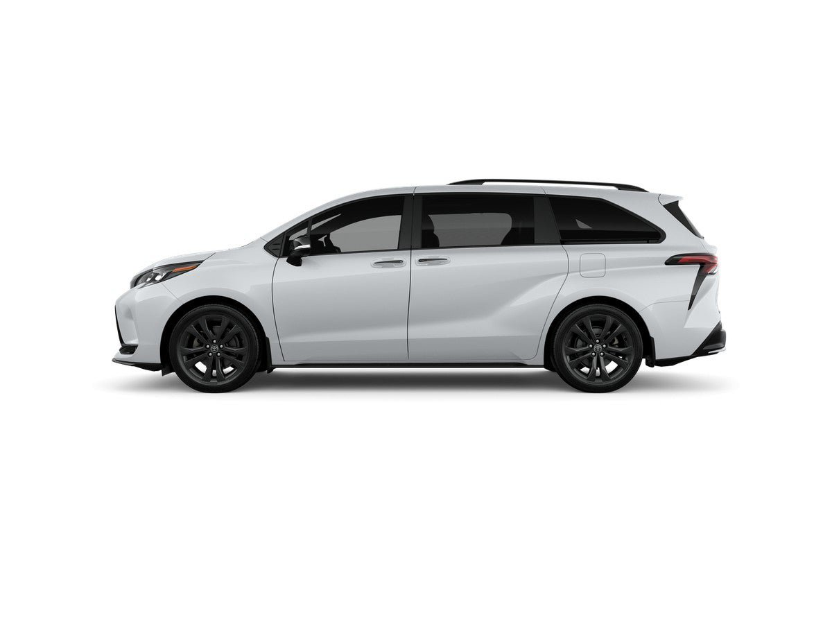 New 2026 Toyota Sienna XSE FWD image 4