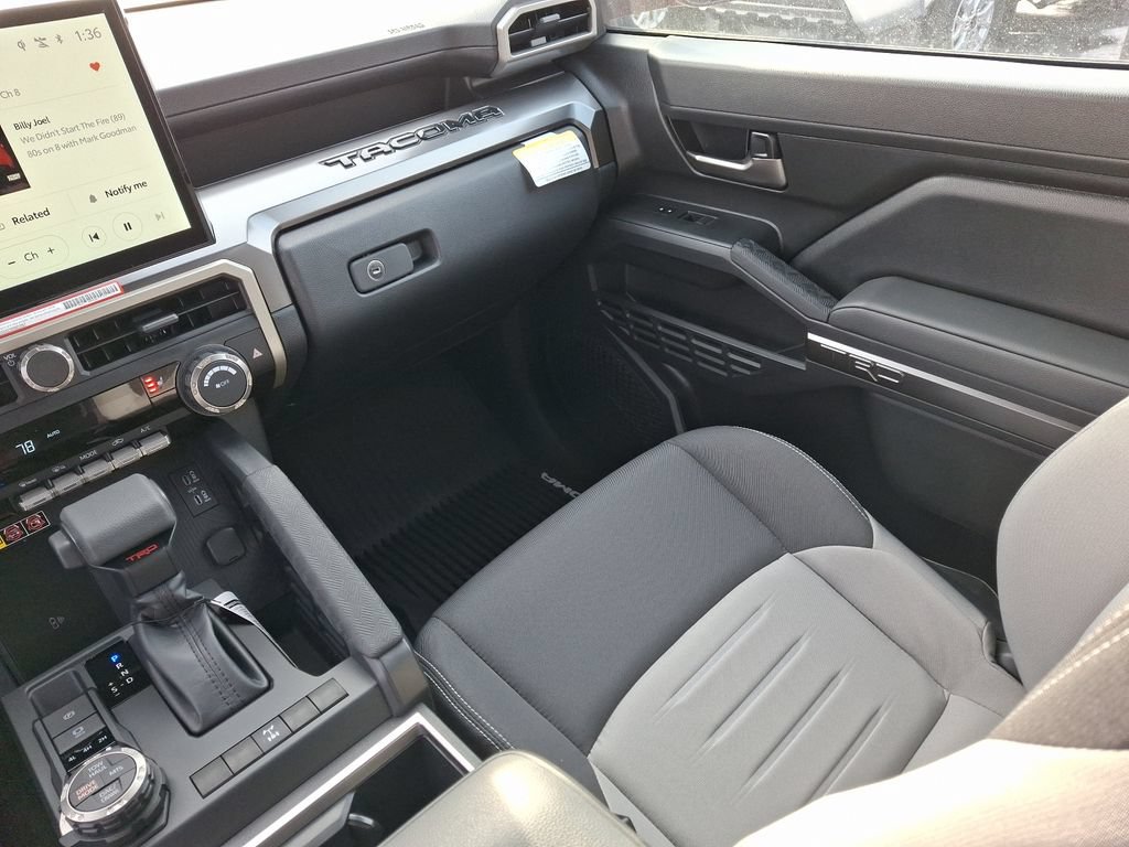 New 2025 Toyota Tacoma TRD Off-Road AWD/4WD image 11