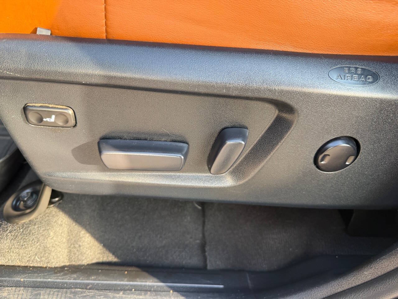 Used 2014 Toyota Tundra 1794 Edition AWD/4WD image 17
