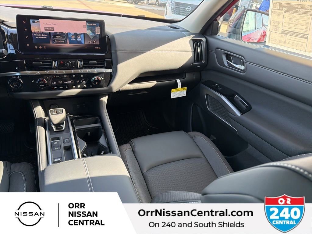 New 2026 Nissan Pathfinder SL image 20