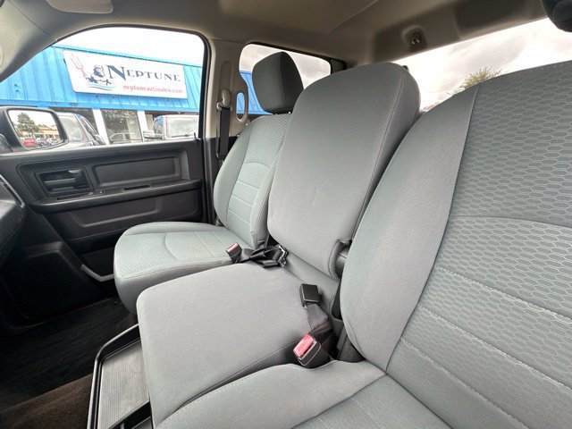Used 2015 RAM 1500 Express AWD/4WD image 21