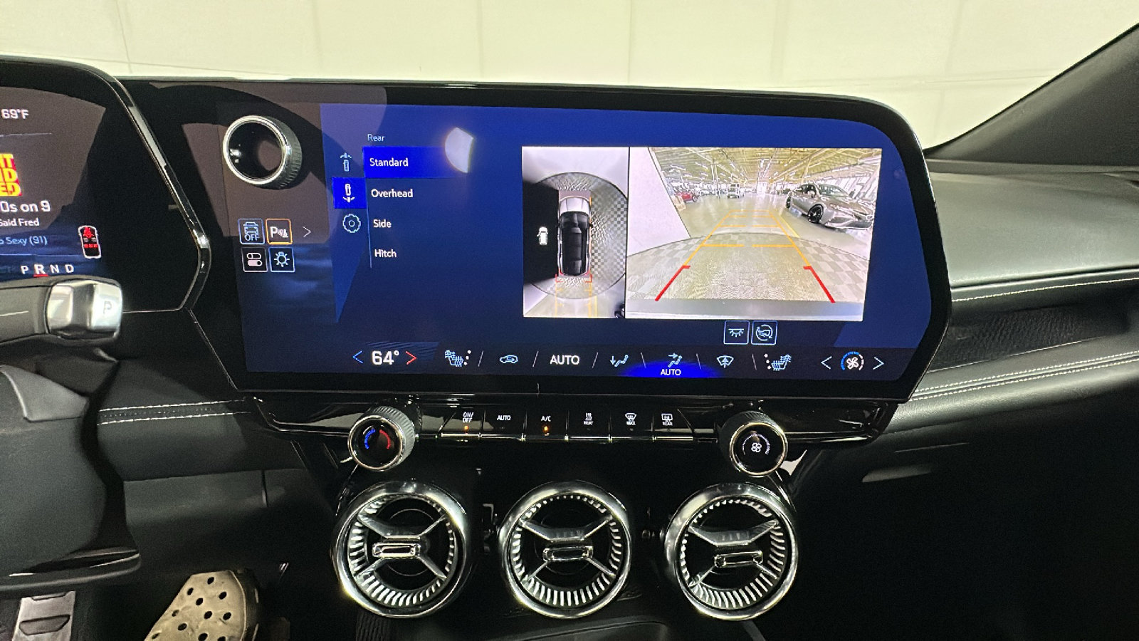 Used 2024 Chevrolet Blazer EV LT AWD/4WD image 29