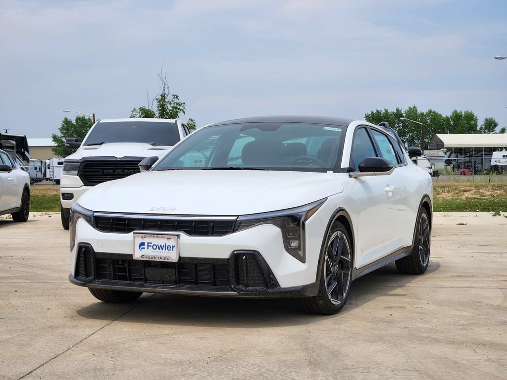 New 2026 Kia K4 GT-Line w/ GT-Line Premium Package FWD image 4