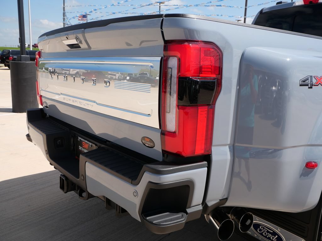 Certified 2024 Ford F450 Limited AWD/4WD image 9