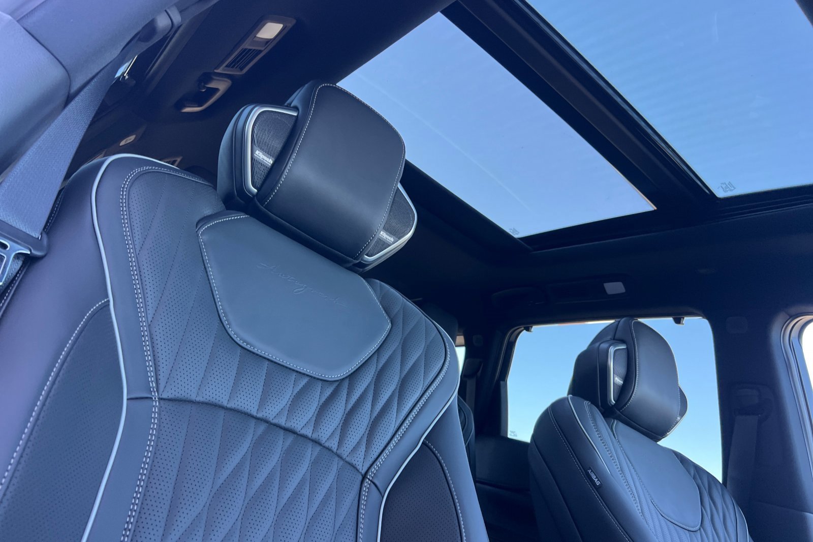 New 2026 INFINITI QX60 Autograph w/ Dark Cargo Package image 18