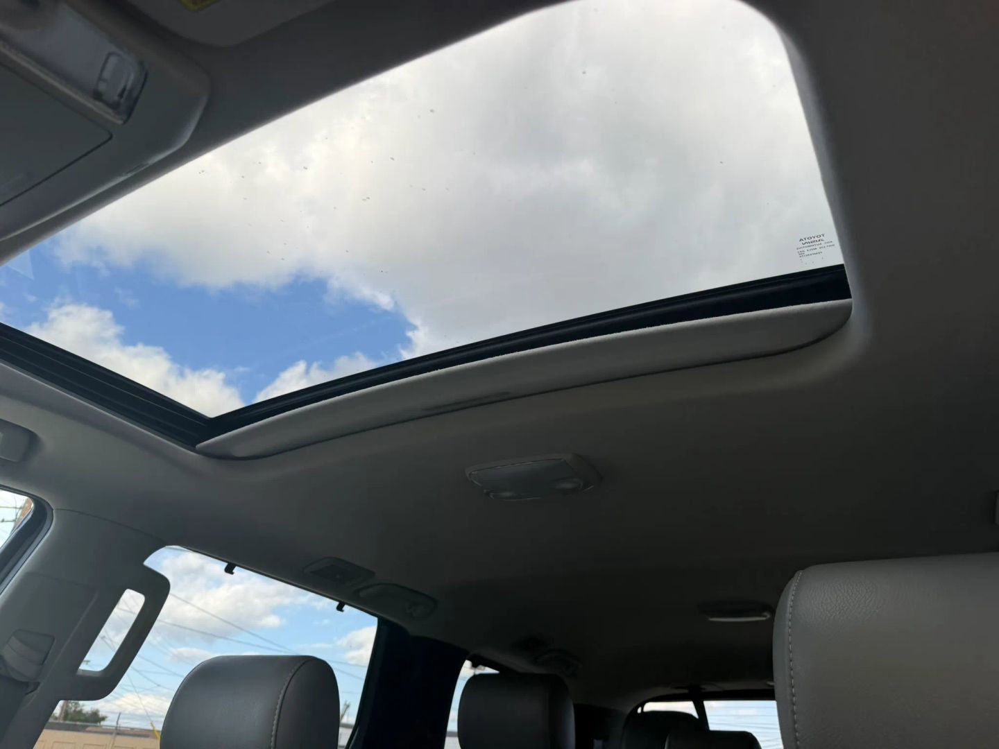 Used 2019 Toyota Sequoia Limited w/ Safety & Convenience Package AWD/4WD image 32