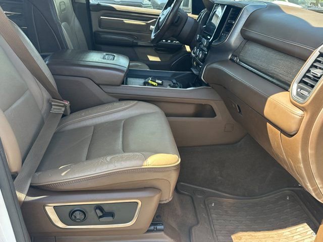 Used 2020 RAM 1500 Limited w/ Body Color Bumper Group AWD/4WD image 16