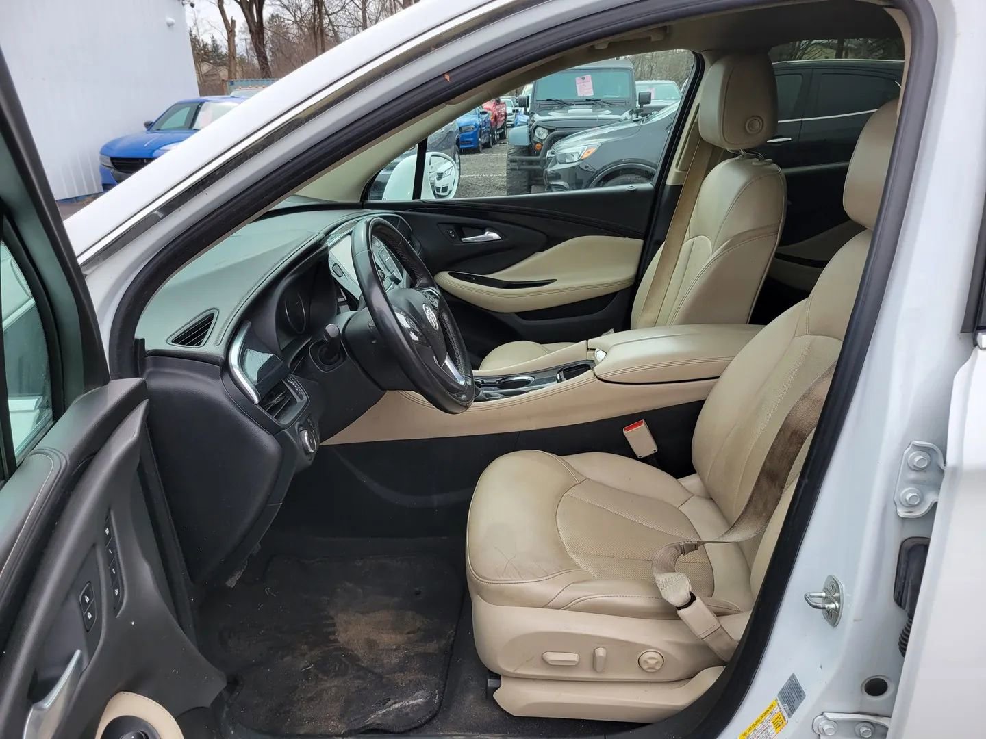 Used 2016 Buick Envision Premium AWD/4WD image 2