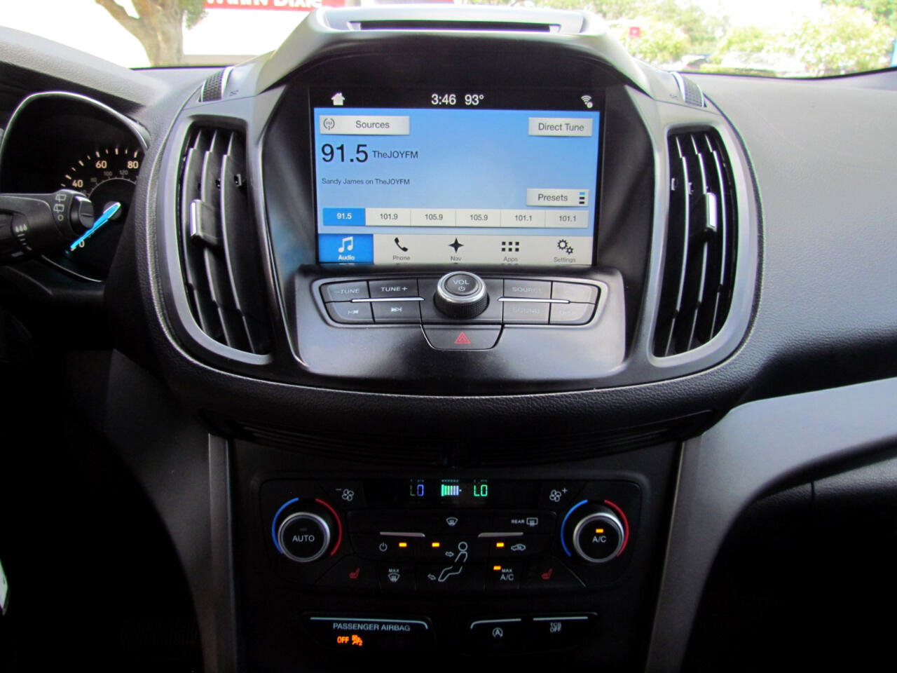 Used 2018 Ford Escape SEL w/ Ford Safe & Smart Package image 27