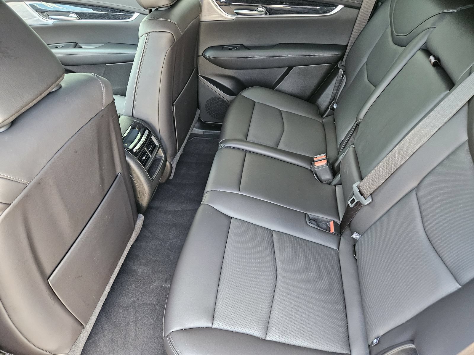 New 2026 Cadillac XT5 Premium Luxury w/ Driver Assist Package FWD image 28