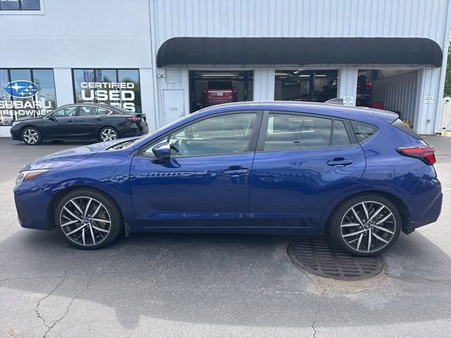 Used 2024 Subaru Impreza 2.0i Sport AWD/4WD image 2