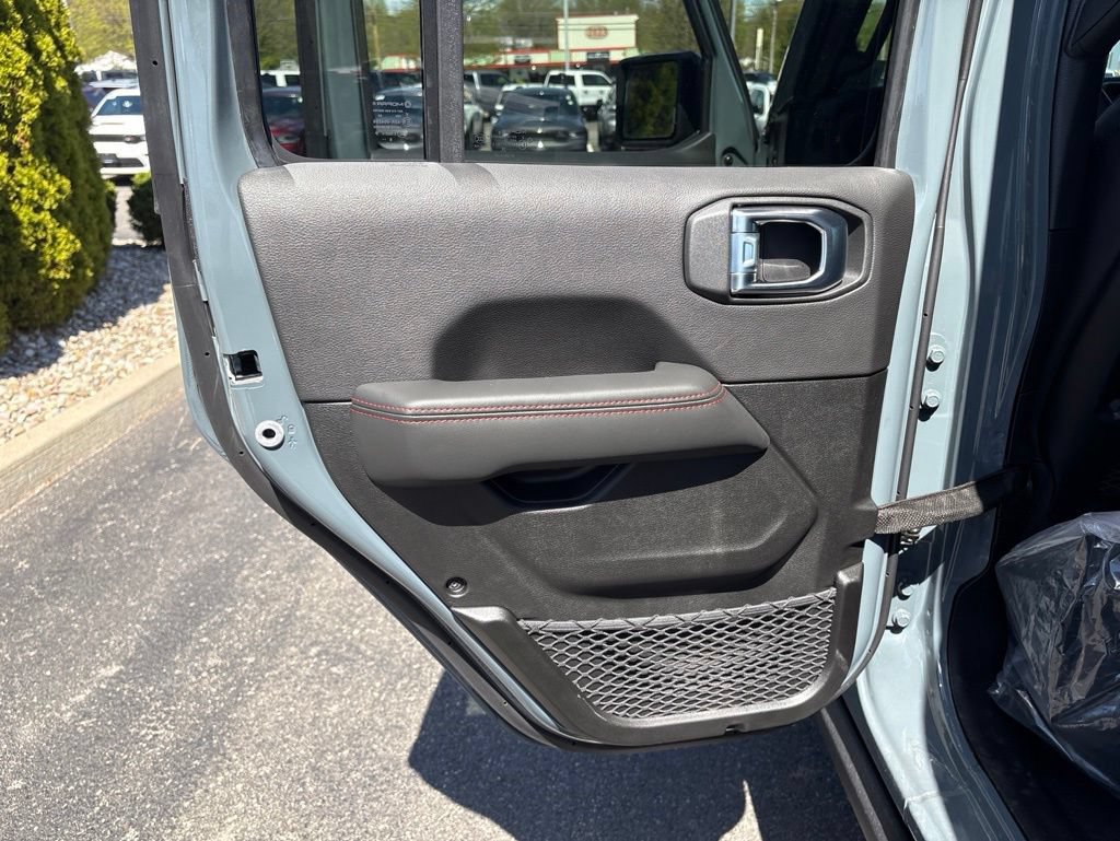 New 2026 Jeep Gladiator Rubicon AWD/4WD image 24