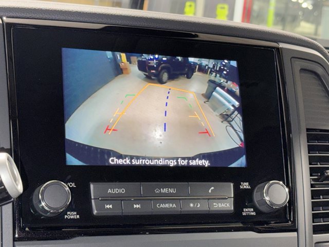 Used 2024 Nissan Titan SV w/ SV Convenience Package image 24