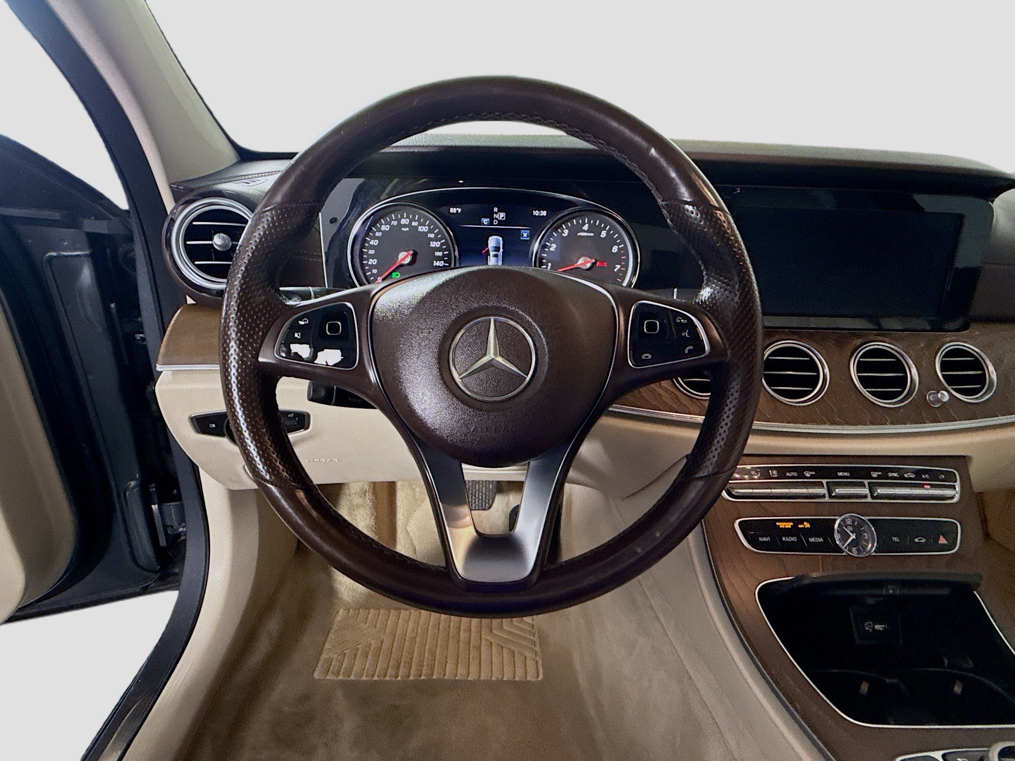 Used 2018 Mercedes-Benz E 300 w/ Premium 1 Package image 13