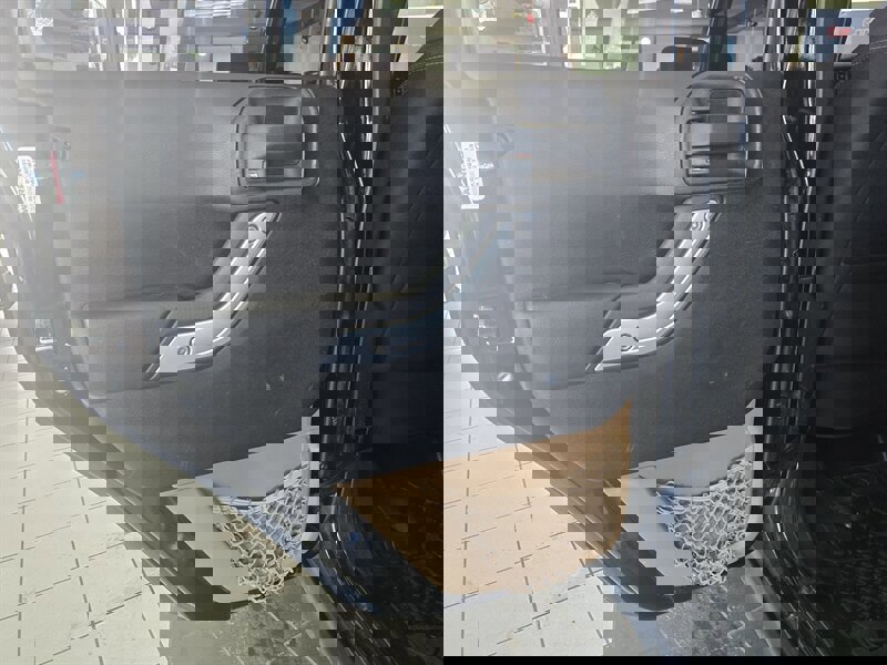 Used 2013 Jeep Wrangler Unlimited Sahara w/ Connectivity Group image 11