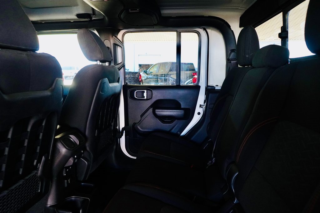 Used 2023 Jeep Gladiator Mojave w/ Cold Weather Group image 6