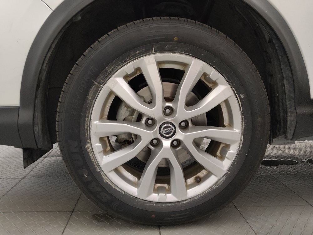 Used 2021 Nissan Rogue Sport S FWD image 31